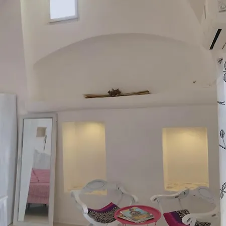 Chicchisanti 3* Castrignano del Capo