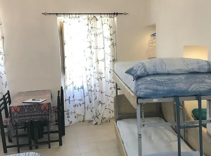 Chicchisanti 3* Castrignano del Capo