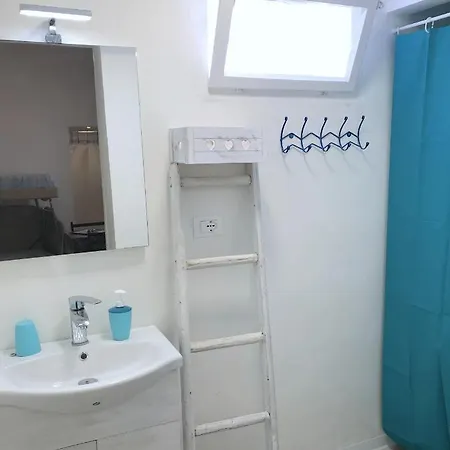 Chicchisanti Castrignano del Capo