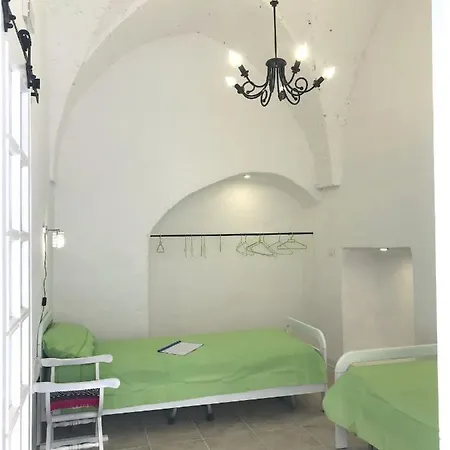 Chicchisanti 3* Castrignano del Capo