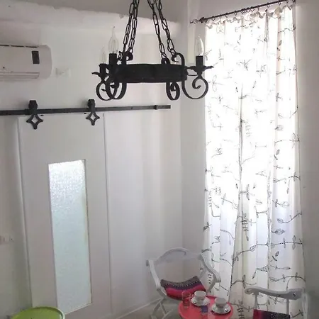 Chicchisanti Pensionat Castrignano del Capo