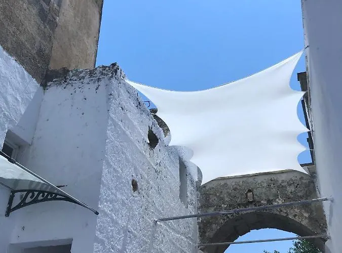 Chicchisanti كاسترينيانو دل كابو